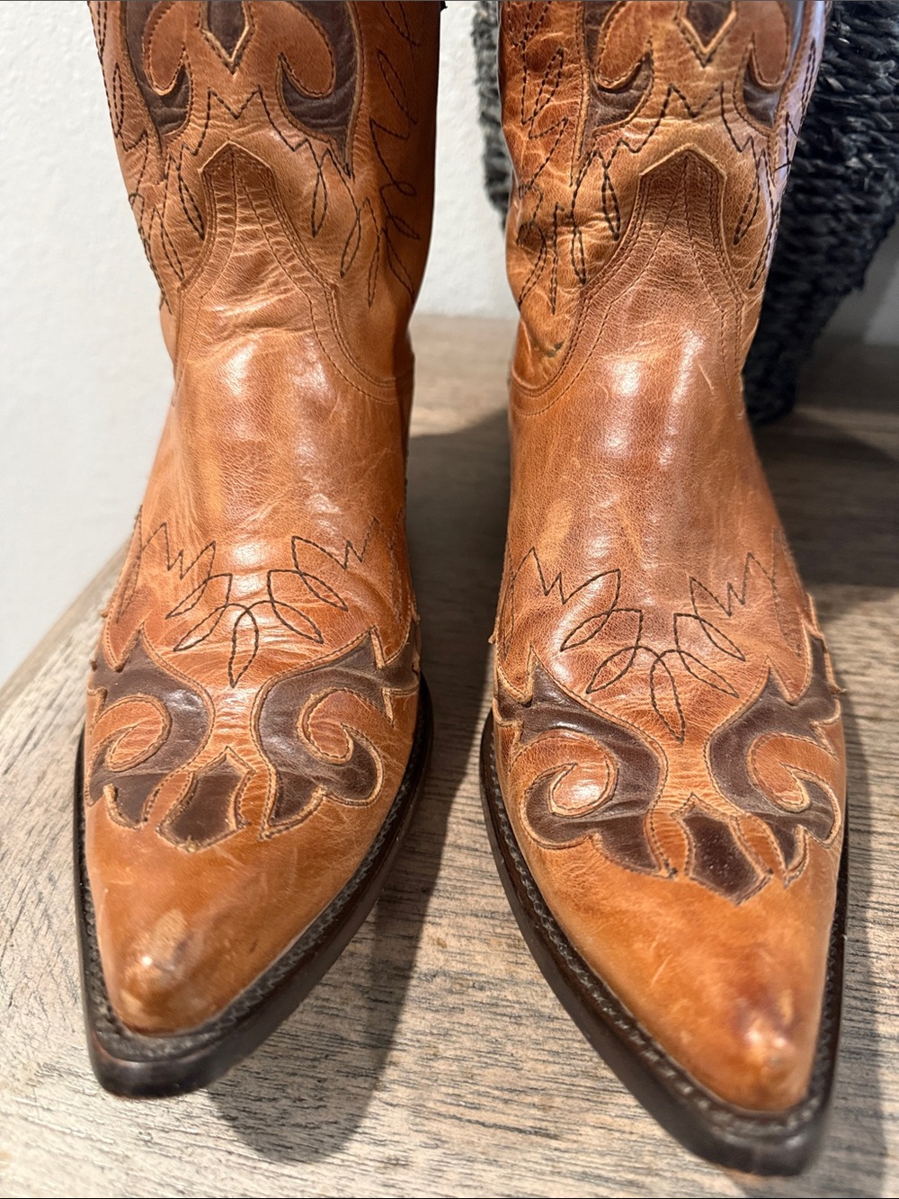 Old Gringo Yippee Kiyay Inlay Low Cowgirl Boots Sz 8.5